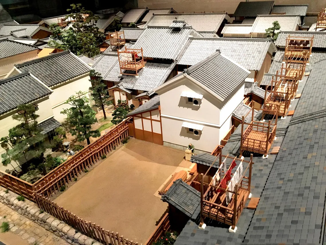 Hotel Shin Osaka — rooms and atmosphere