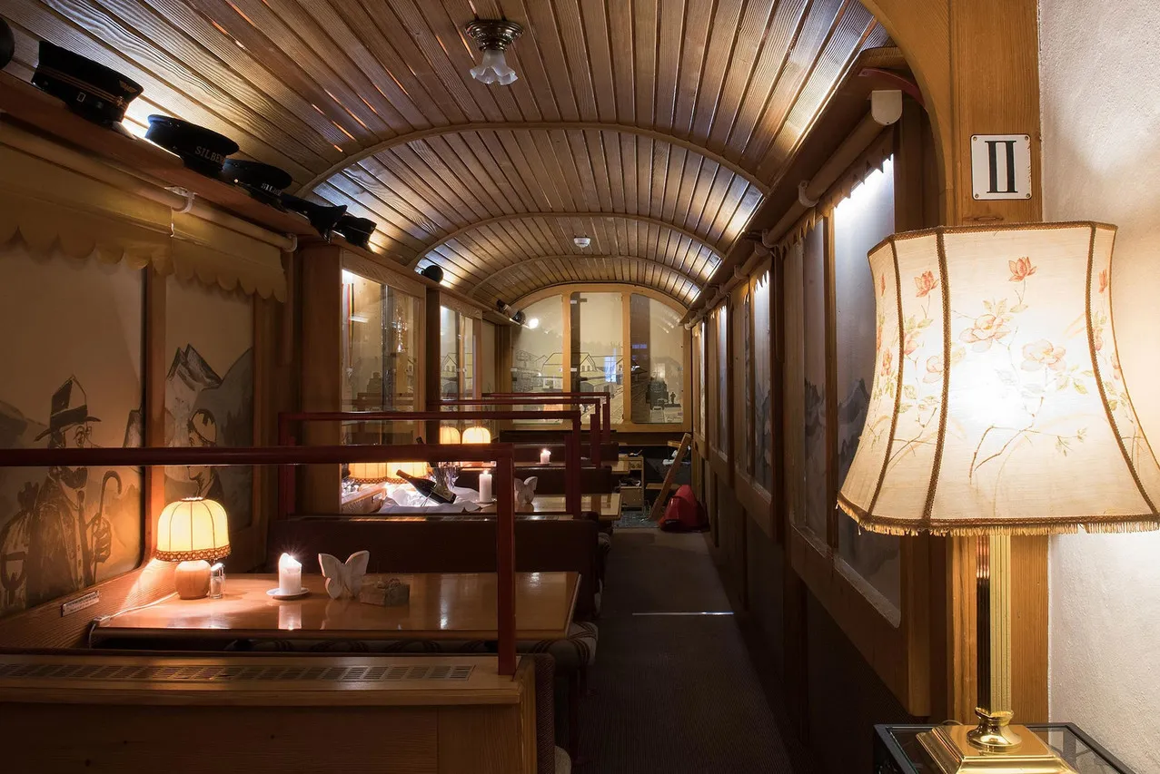 Hotel Silberhorn — ภาพห้องพักและบรรยากาศ