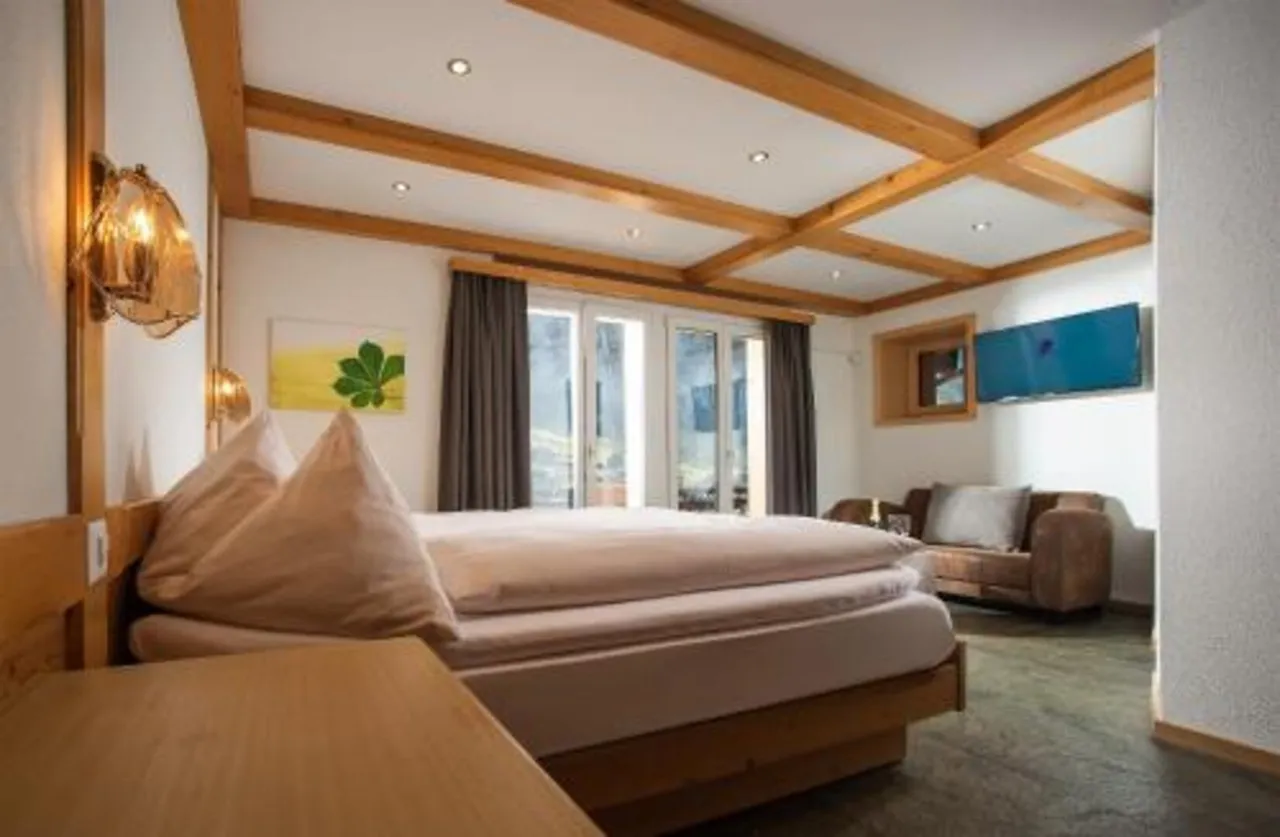 Hotel Silberhorn — ภาพห้องพักและบรรยากาศ