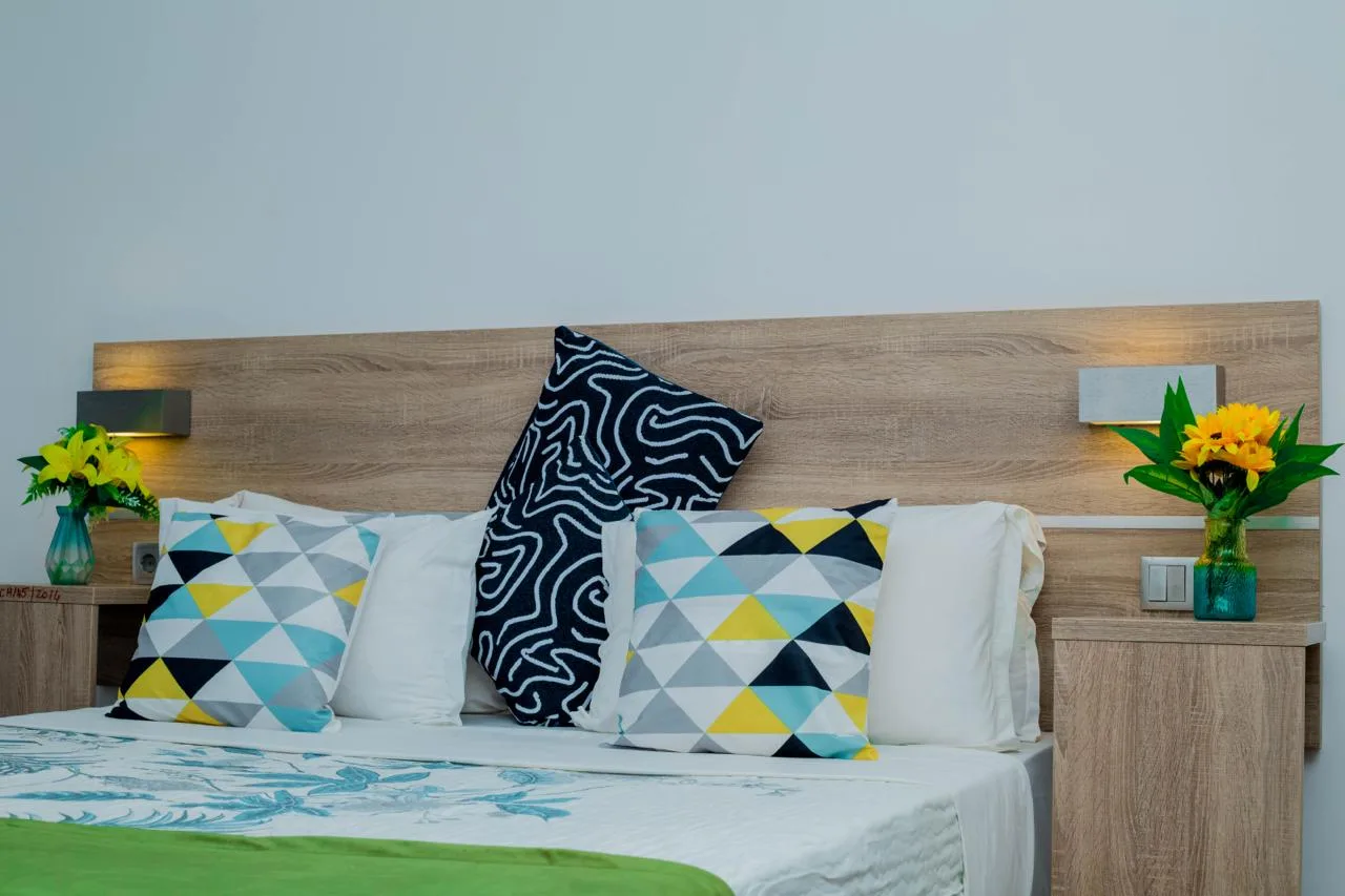 Hotel Sissiman — ภาพห้องพักและบรรยากาศ