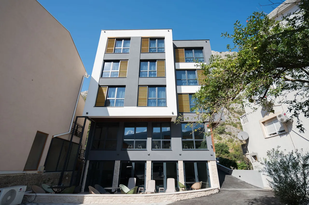 โรงแรม Hotel Spa Olive ใกล้โบสถ์ฟรานซิสกัน (เดิน ~15 นาทีถึงสะพานเก่า)