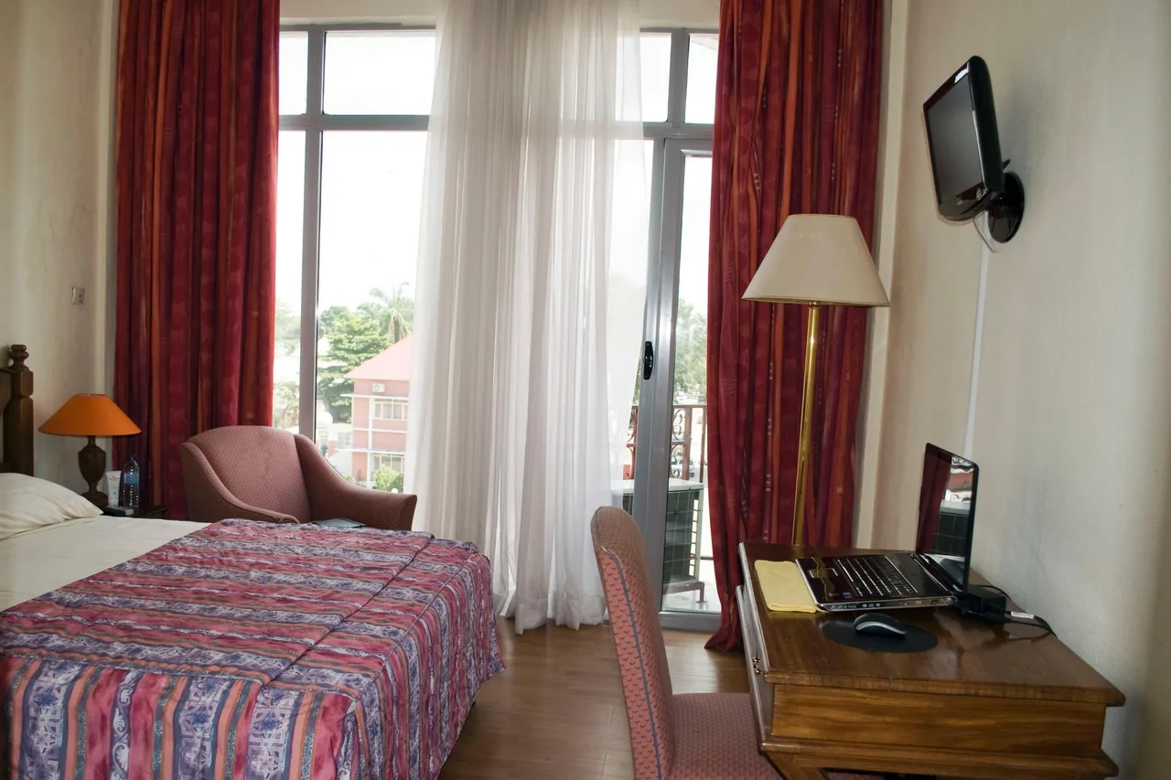 Hotel Sultani — rooms and atmosphere