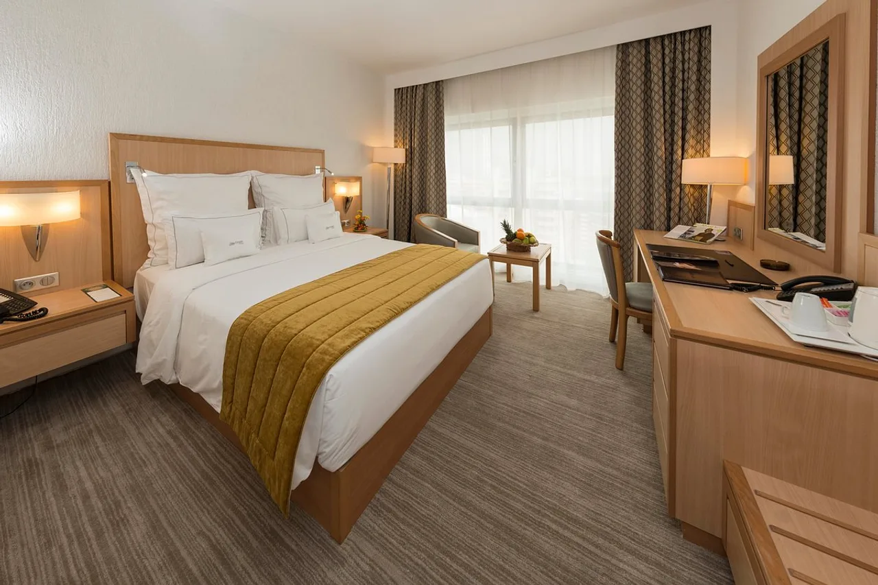 Hôtel Tiama — rooms and atmosphere