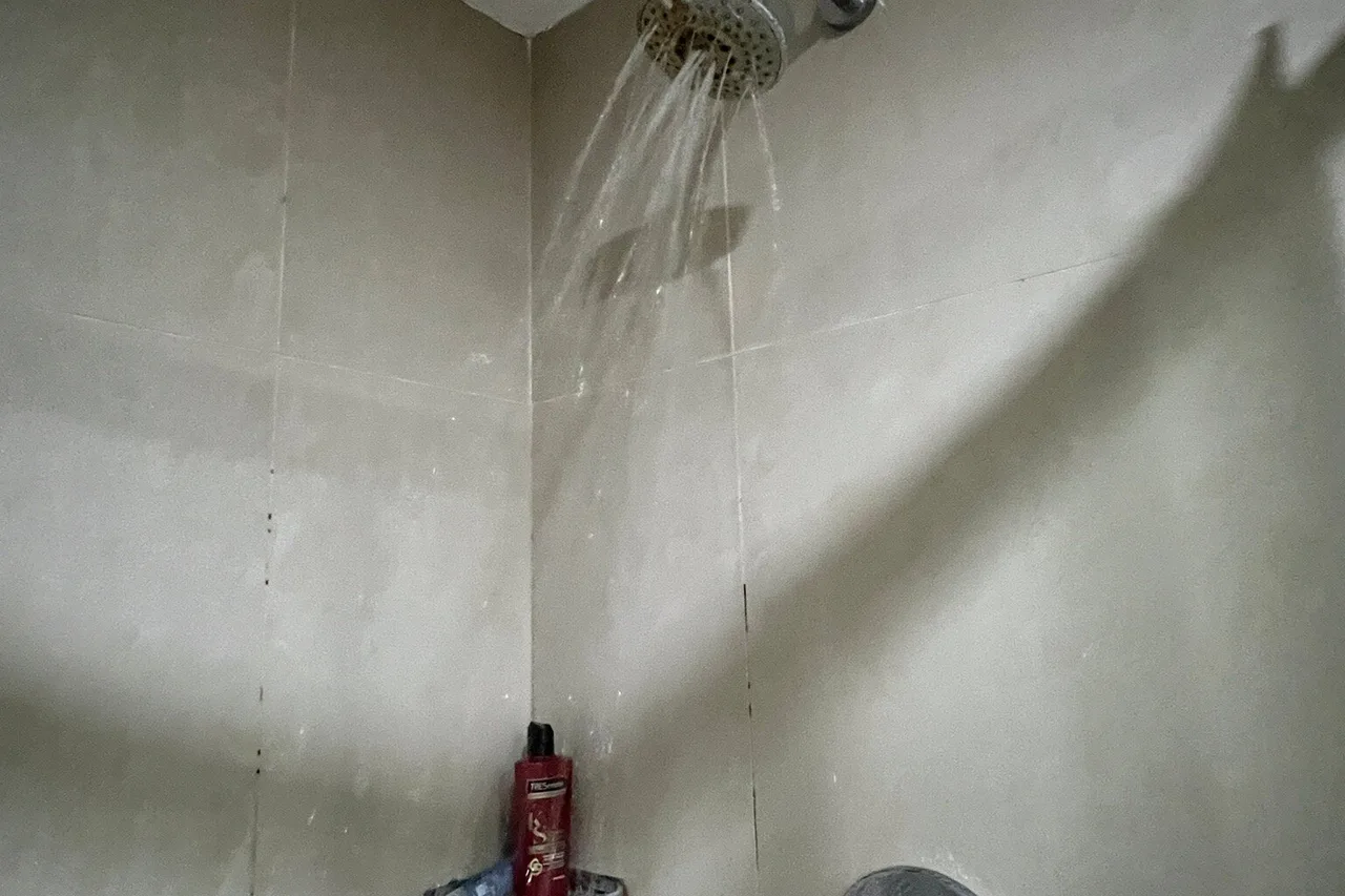 Hotel Timor — rooms and atmosphere
