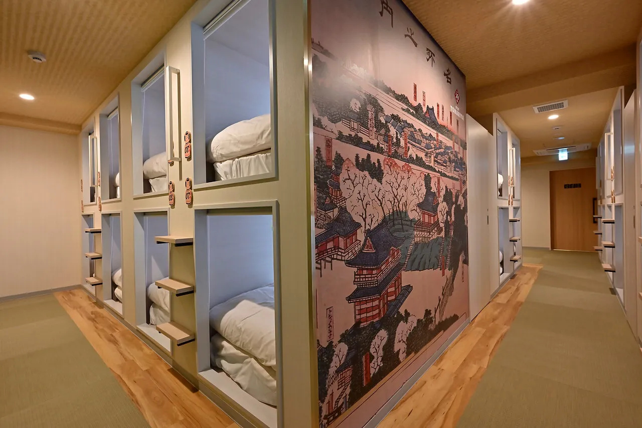 Hotel Tomariya Ueno — rooms and atmosphere