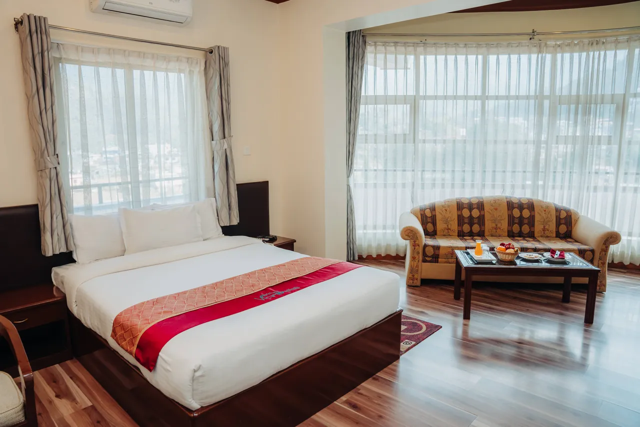Hotel View Bhrikuti Resort — ภาพห้องพักและบรรยากาศ