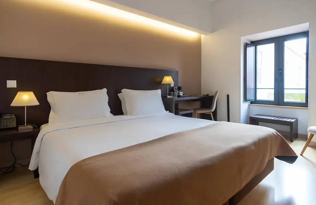 Hotel Vitória — ภาพห้องพักและบรรยากาศ