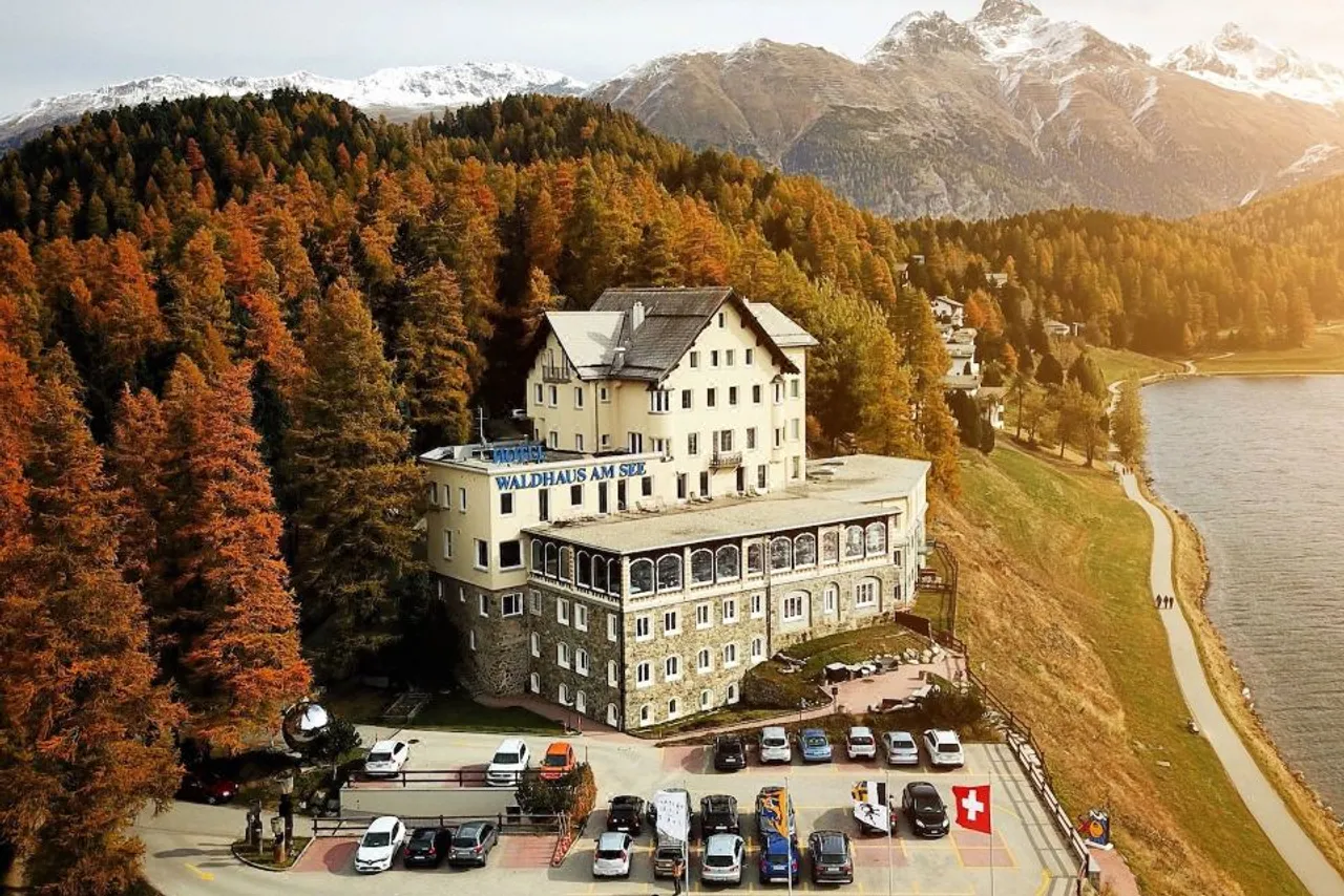 Hotel Waldhaus am See — rooms and atmosphere