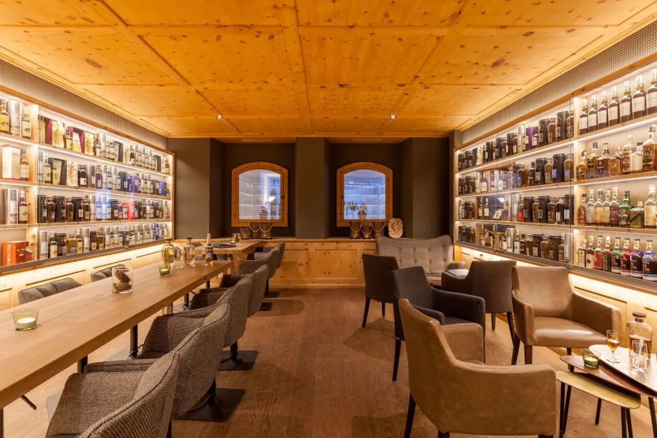Hotel Waldhaus am See — rooms and atmosphere