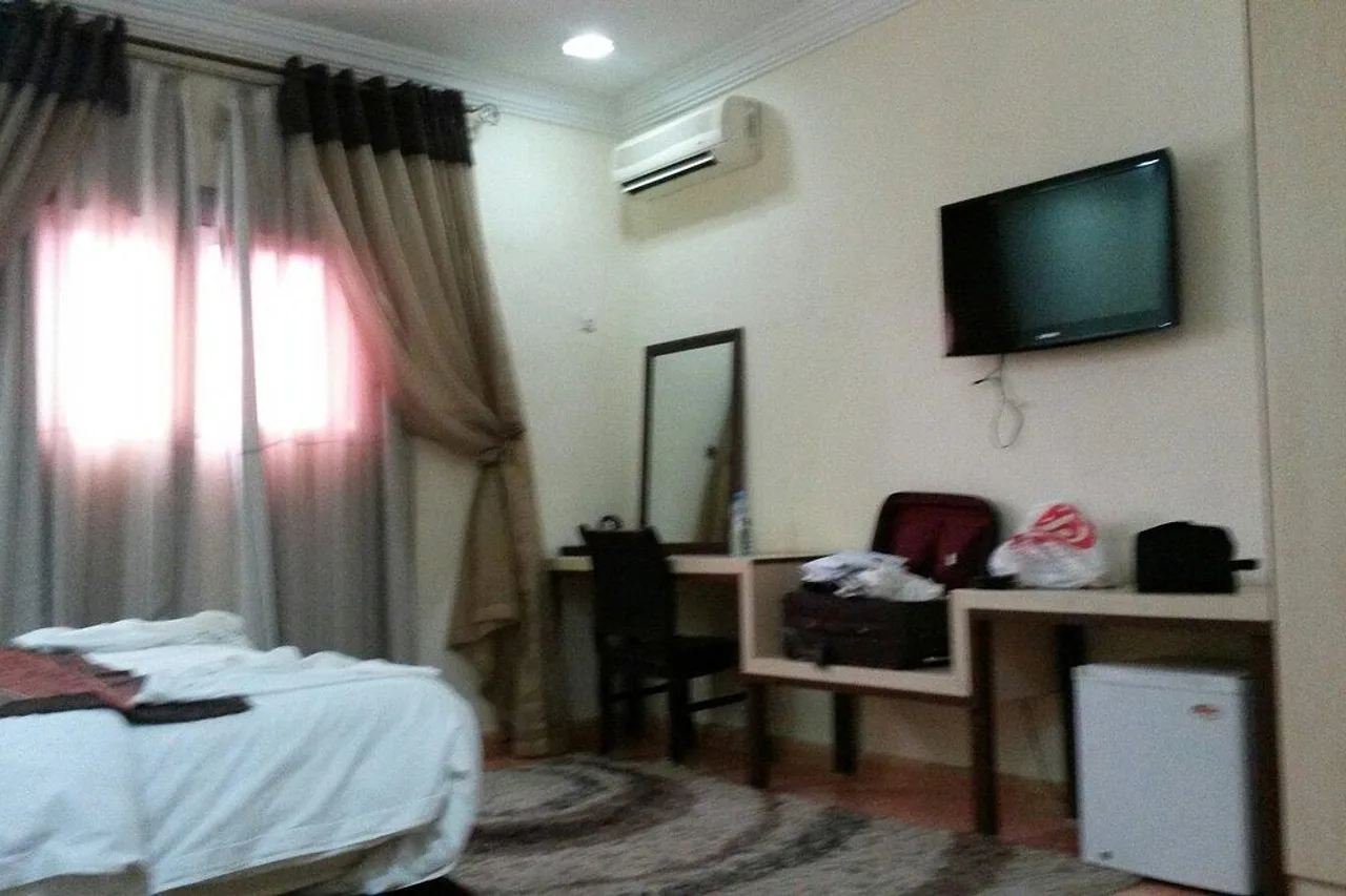 Hotel Wissal Nouakchott — rooms and atmosphere