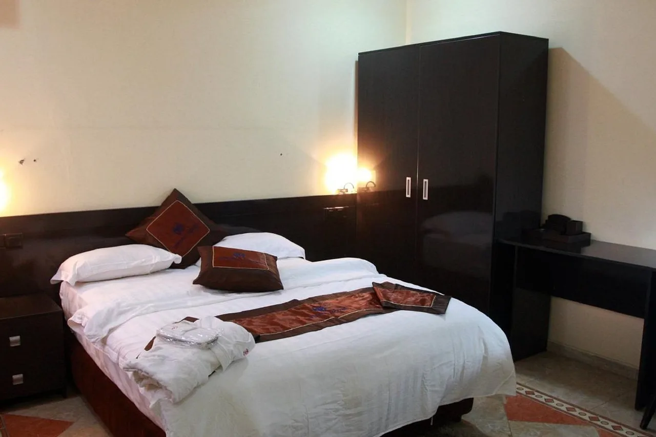 Hotel Wissal Nouakchott — rooms and atmosphere