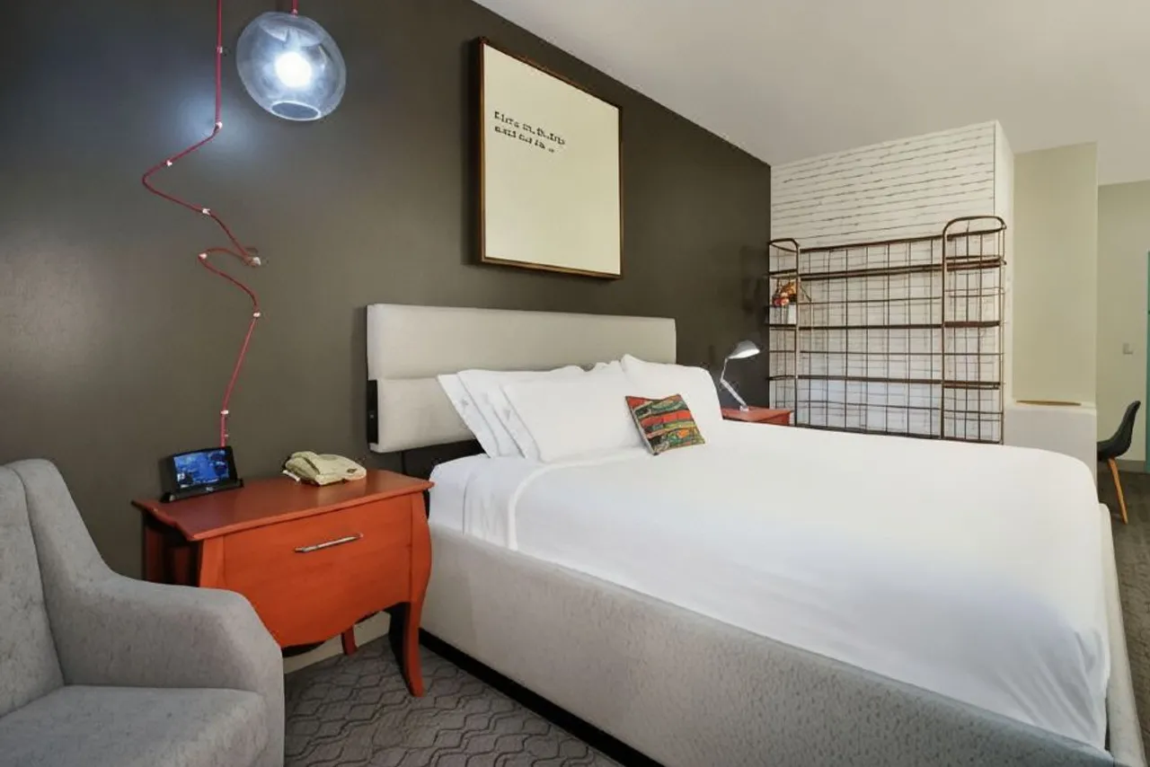 Hotel Ylem, Ascend Hotel Collection — rooms and atmosphere