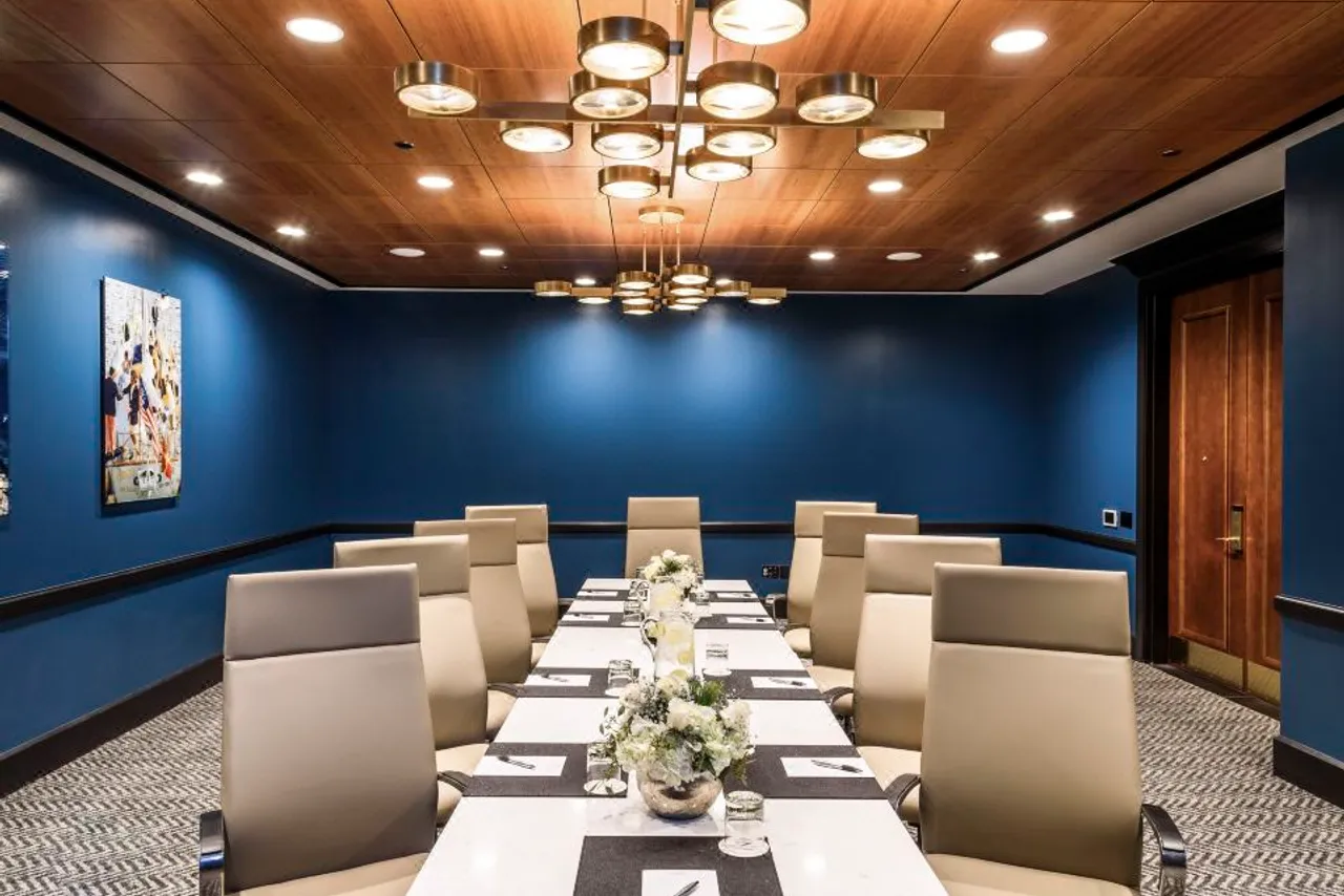 Hotel ZaZa Houston Memorial City — rooms and atmosphere