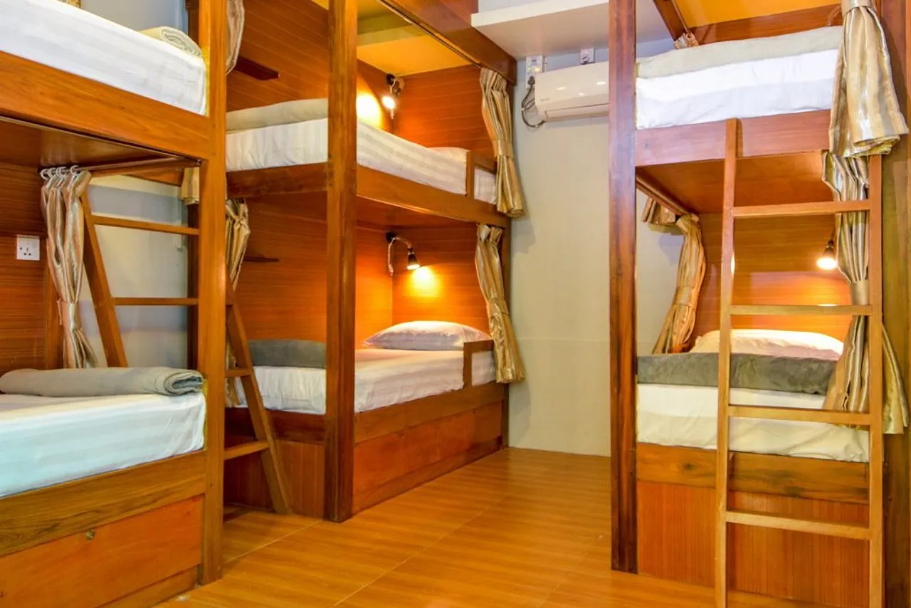 Hotel Zia Yangon — rooms and atmosphere