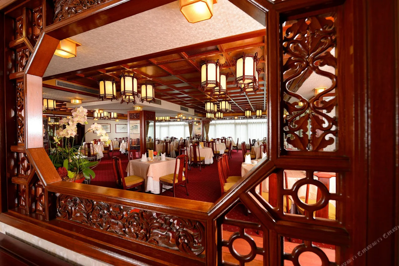 The Howard Plaza Hotel Taipei — ภาพห้องพักและบรรยากาศ