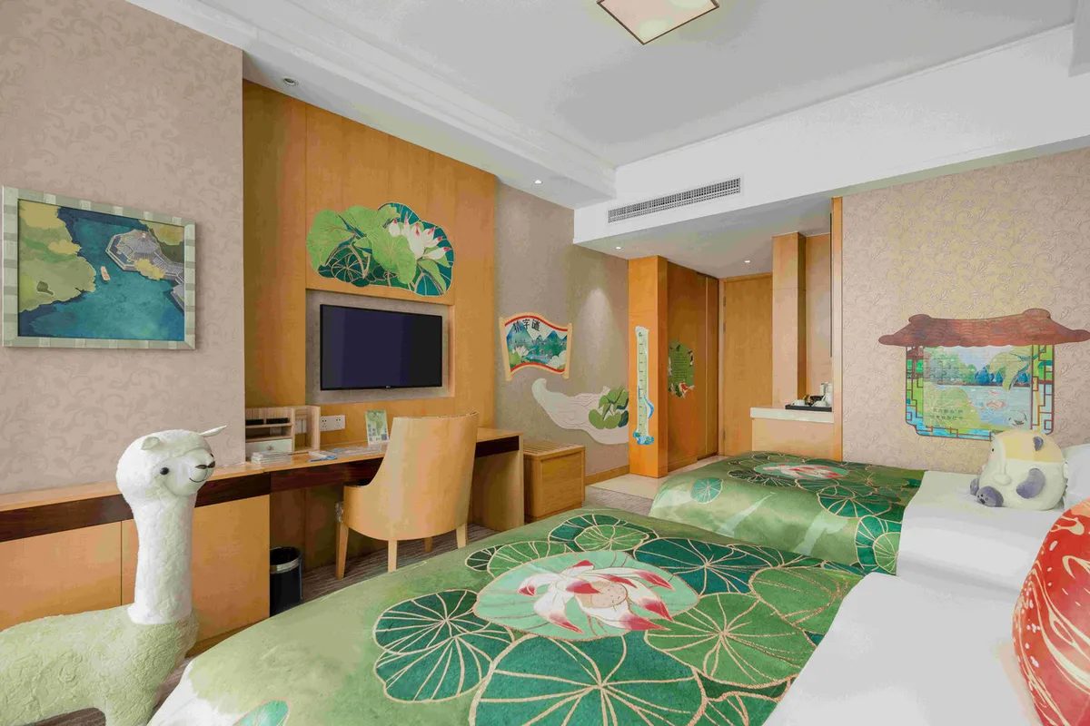 Huachen International Hotel Hangzhou — rooms and atmosphere