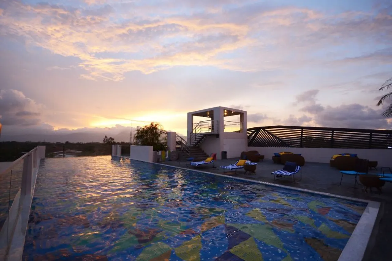 Hue Hotels and Resorts Puerto Princesa Managed by HII — rooms and atmosphere