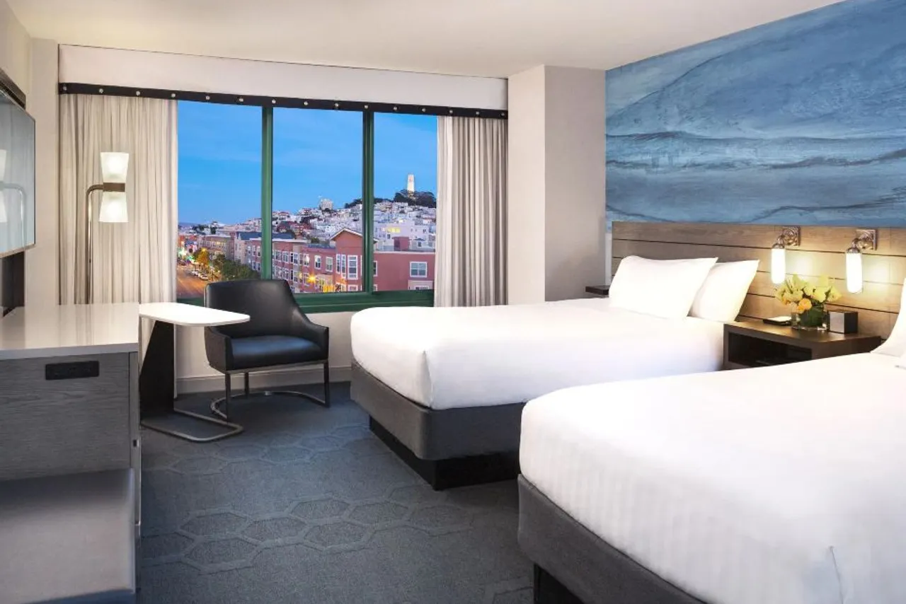 Hyatt Centric Fisherman's Wharf San Francisco — rooms and atmosphere