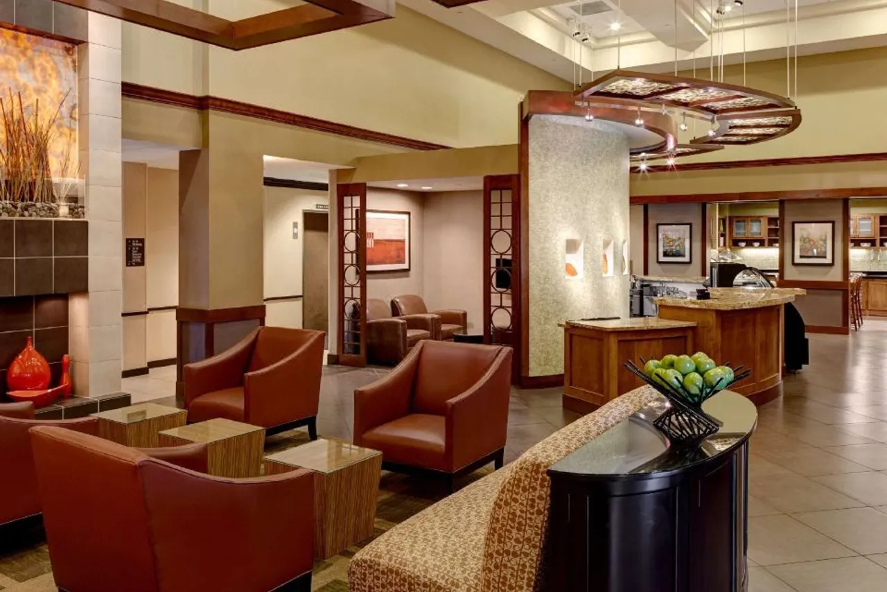 Hyatt Place Atlanta / Buckhead — rooms and atmosphere