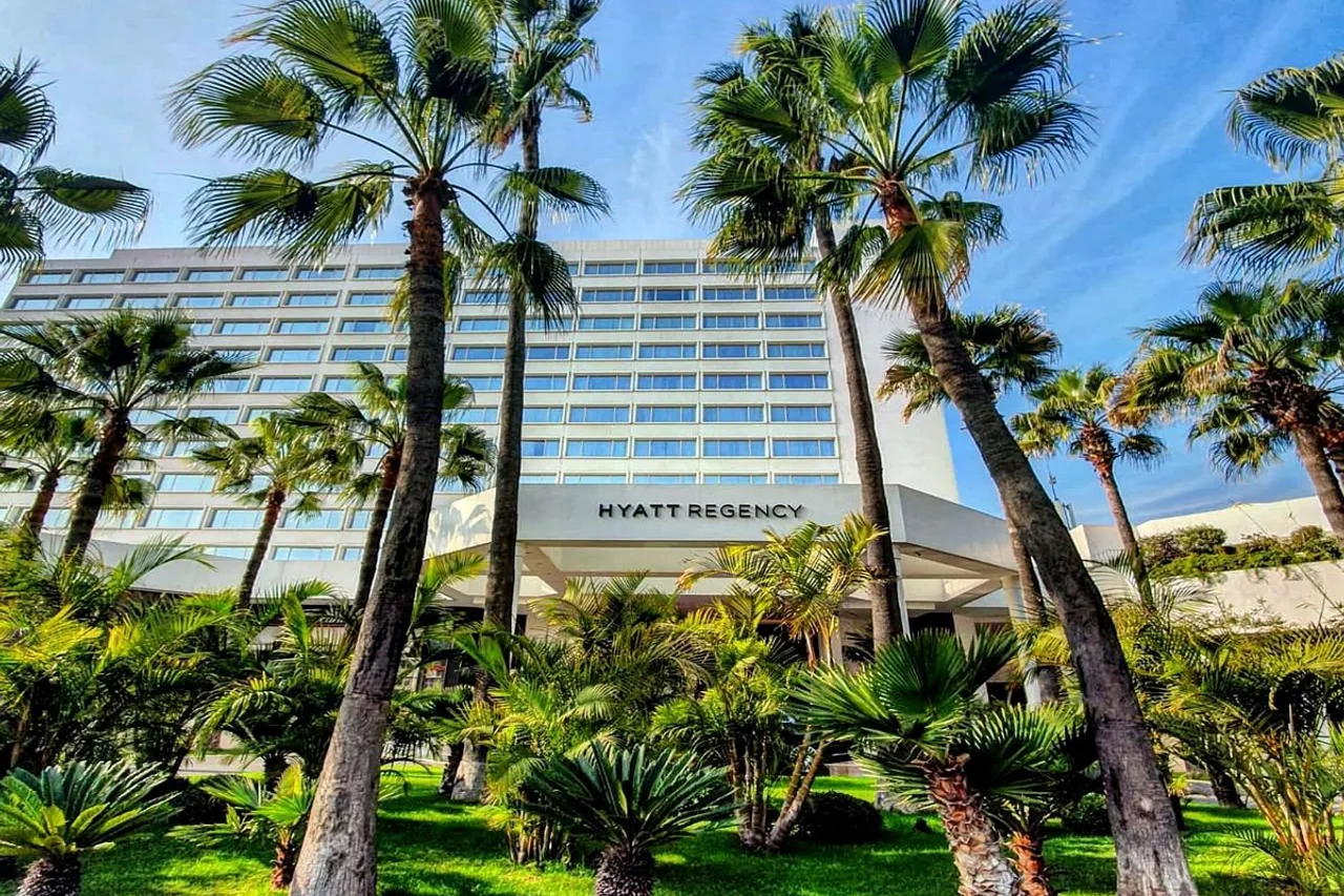 Hyatt Regency Casablanca — rooms and atmosphere