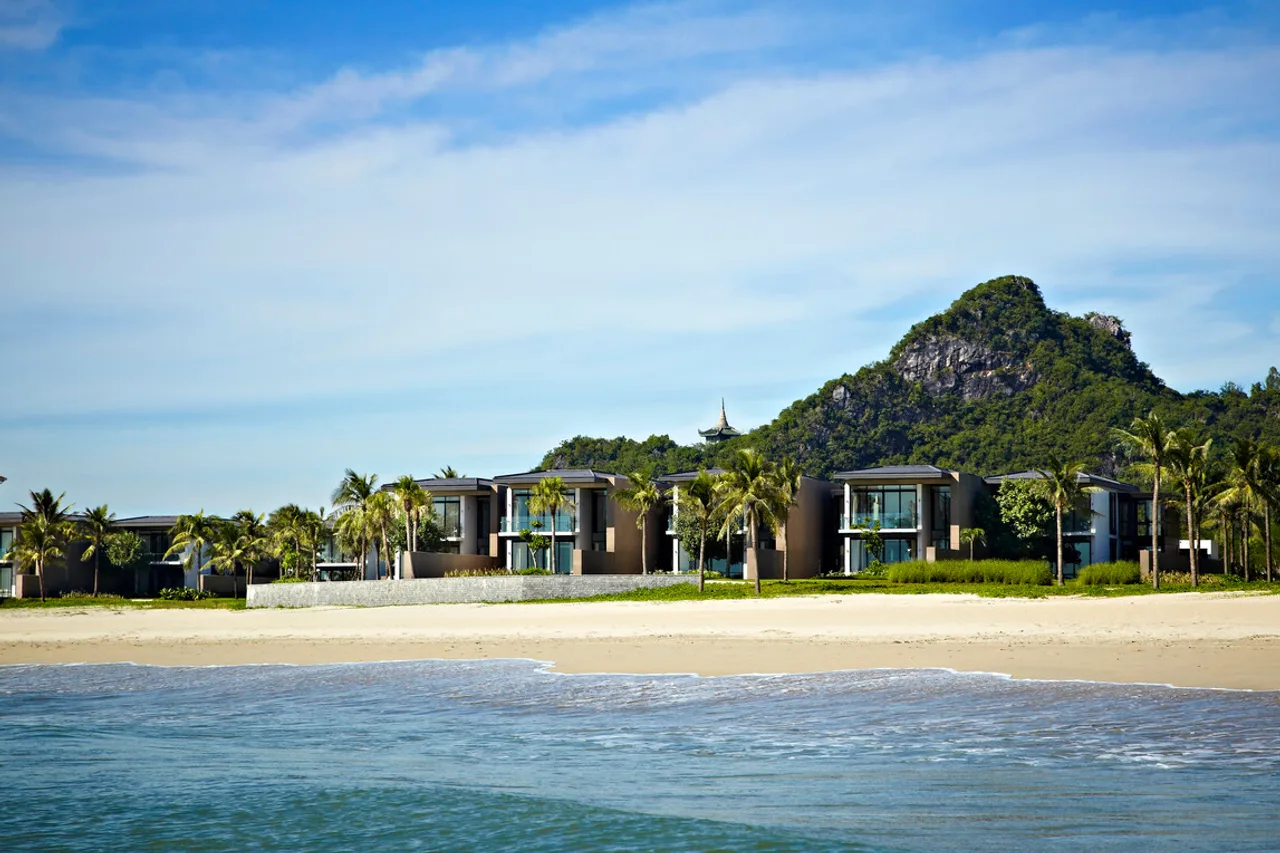 Hyatt Regency Danang Resort and Spa — rooms and atmosphere