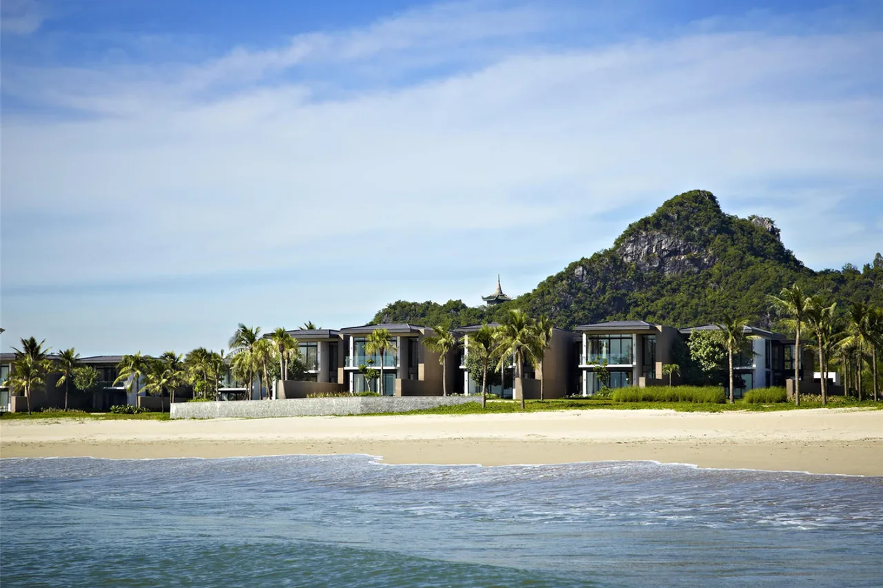 Hyatt Regency Danang Resort and Spa — rooms and atmosphere