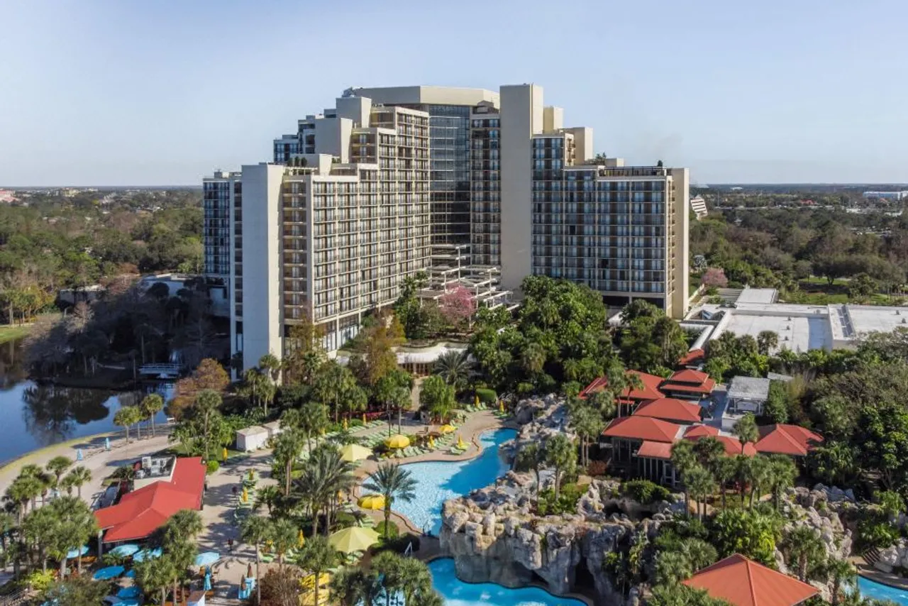 Hyatt Regency Grand Cypress Resort — rooms and atmosphere