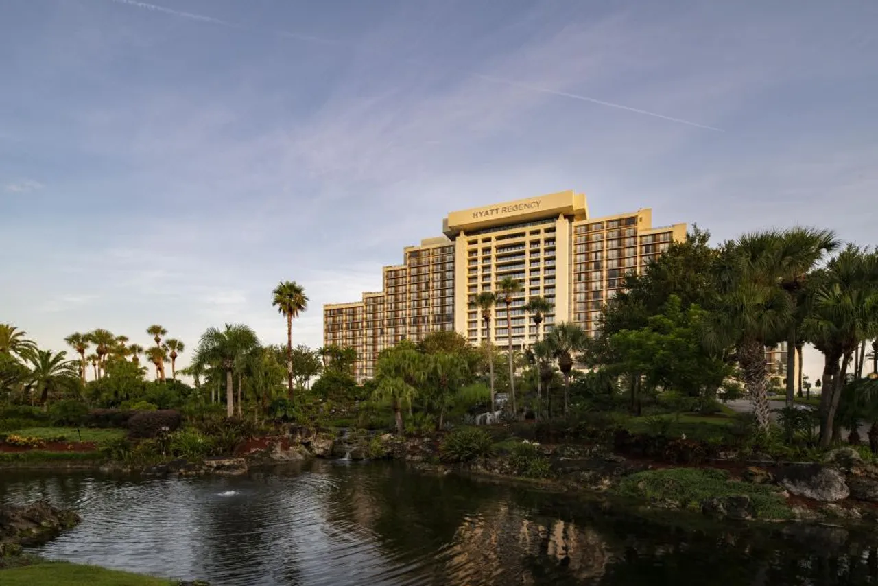 Hyatt Regency Grand Cypress Resort — rooms and atmosphere