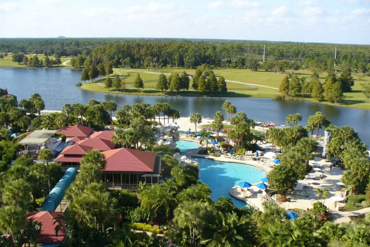 Hyatt Regency Grand Cypress Resort — rooms and atmosphere