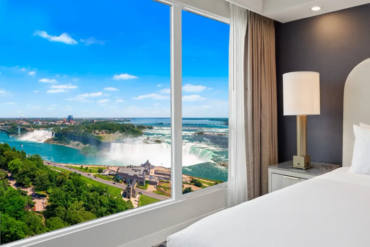 Hyatt Regency Niagara Falls Fallsview — ภาพห้องพักและบรรยากาศ