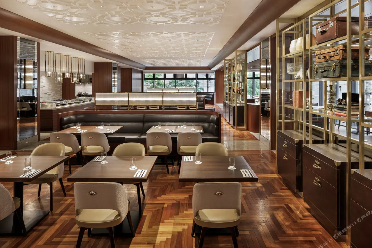 Hyatt Regency Yokohama — rooms and atmosphere