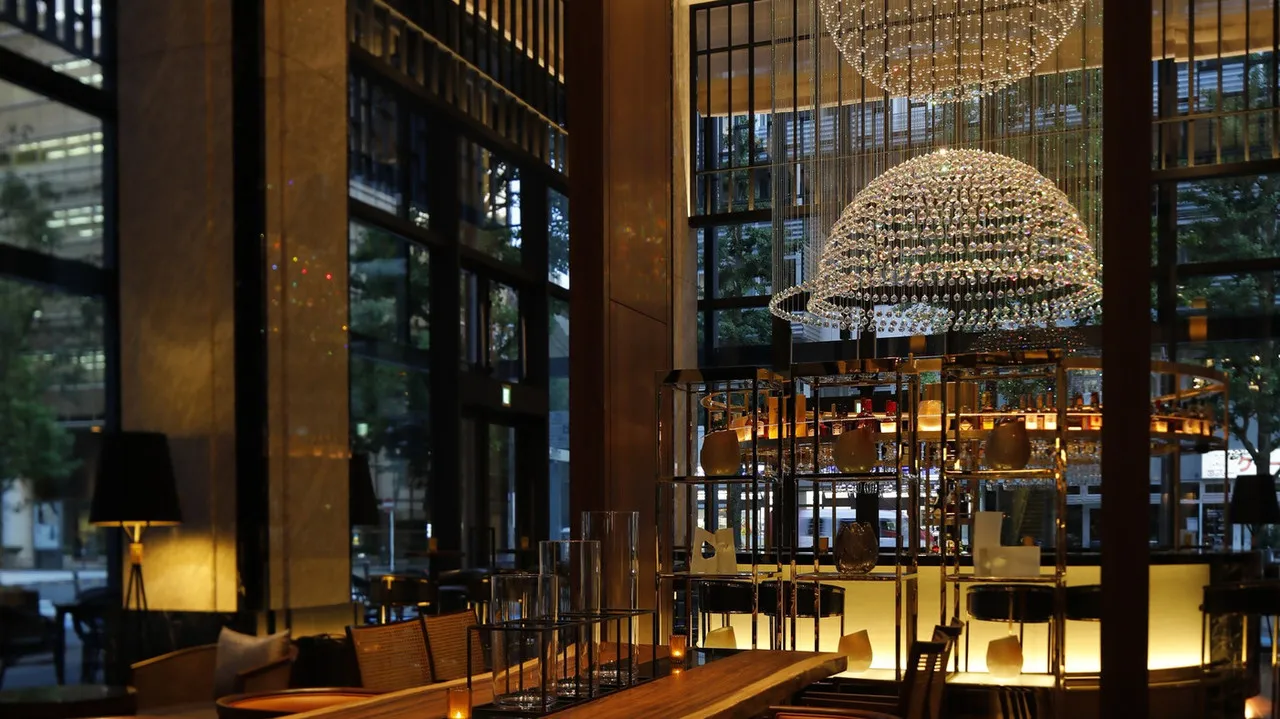 Hyatt Regency Yokohama — rooms and atmosphere