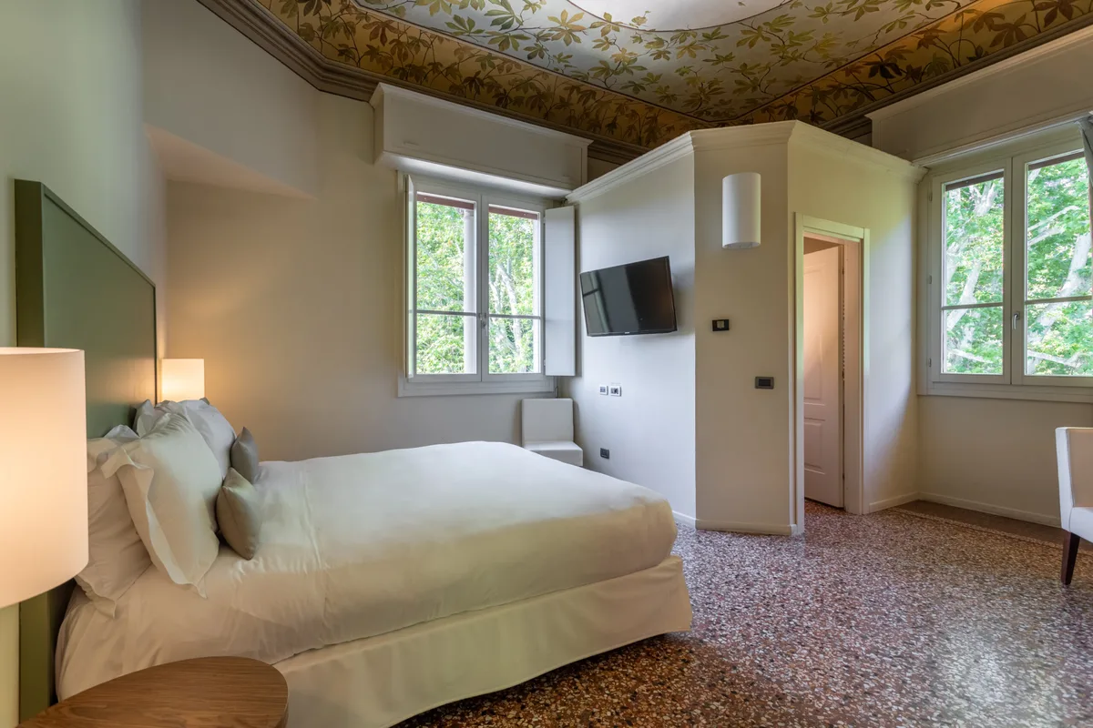I Portici Hotel — ภาพห้องพักและบรรยากาศ