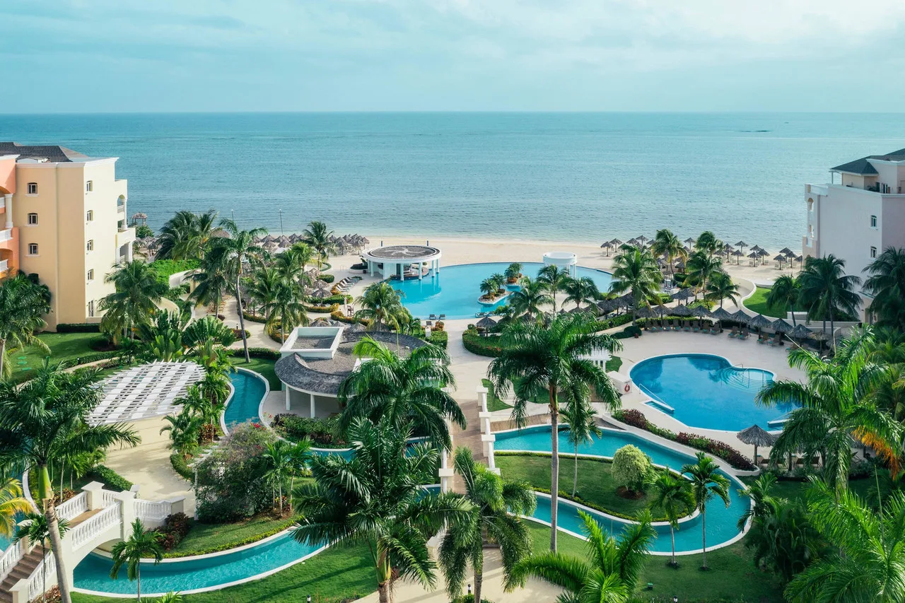 Iberostar Selection Rose Hall Suites — มอนเตโกเบย์