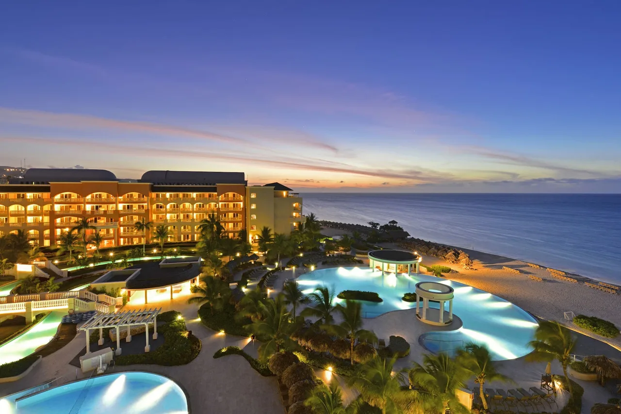 Iberostar Selection Rose Hall Suites — ภาพห้องพักและบรรยากาศ