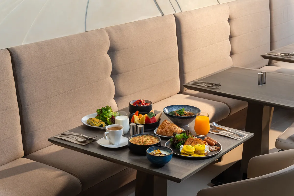 ibis Bangkok Siam — rooms and atmosphere