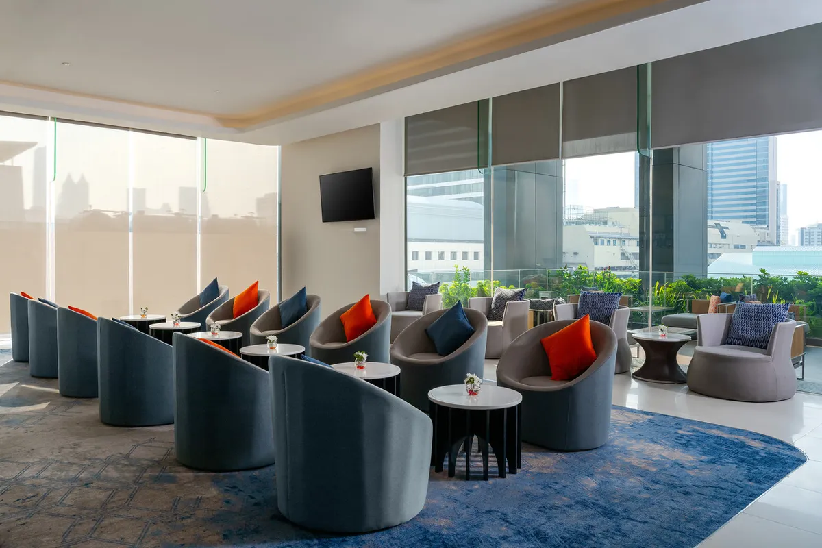 ibis Bangkok Siam — rooms and atmosphere