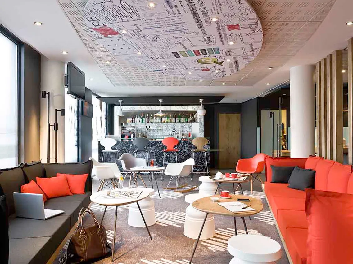 ibis Bordeaux Centre Gare Saint-Jean — rooms and atmosphere