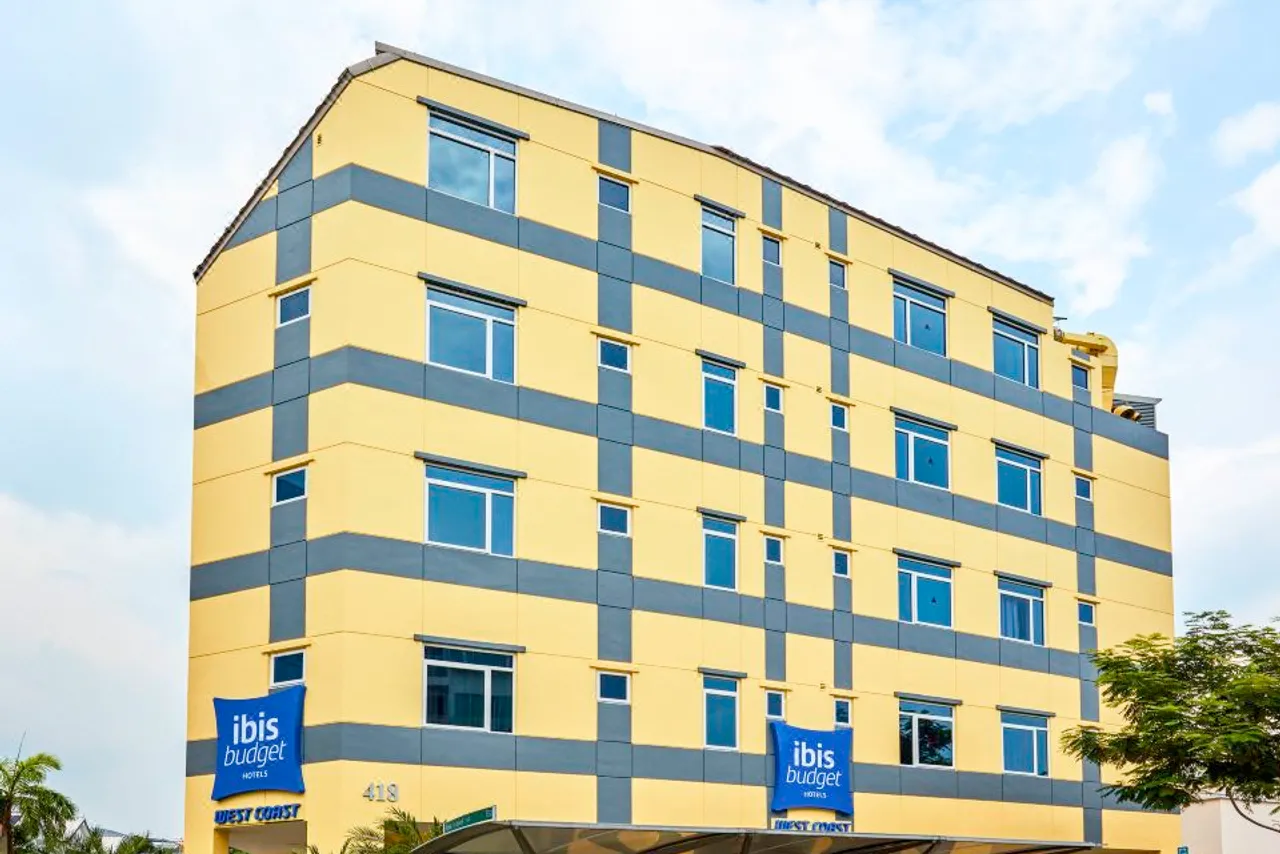 ibis budget Singapore West Coast — rooms and atmosphere