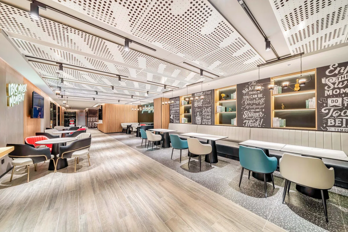 ibis Hotel Hangzhou West Lake Jiefang Road — rooms and atmosphere