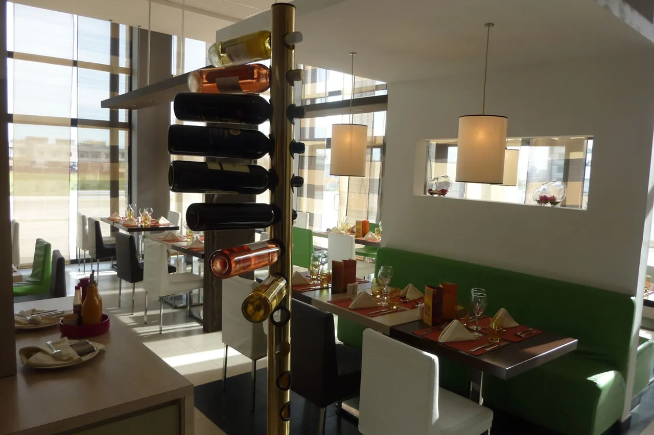 ibis Oran Les Falaises — ภาพห้องพักและบรรยากาศ