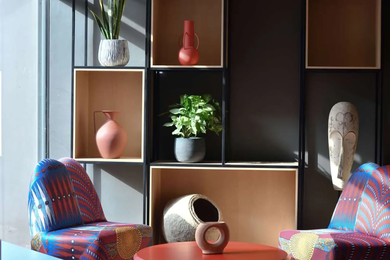 Ibis Styles Abidjan Plateau — rooms and atmosphere