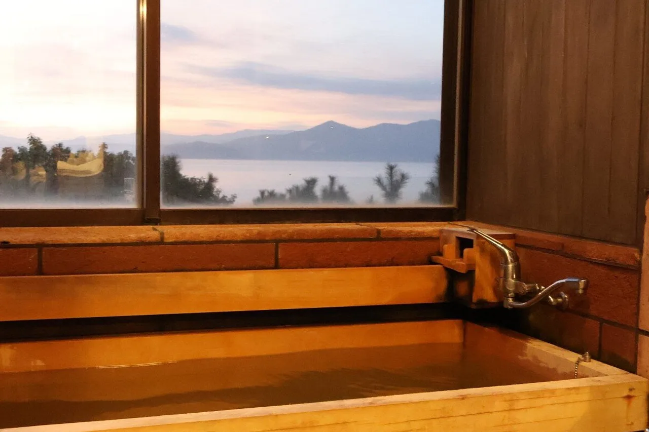 Ibusuki Hakusuikan — rooms and atmosphere