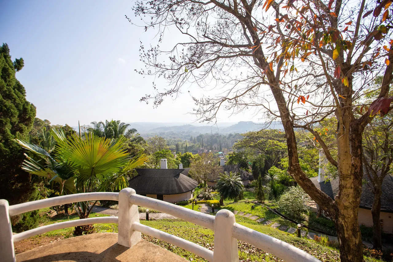 Imperial Phukaew Hill Resort — rooms and atmosphere