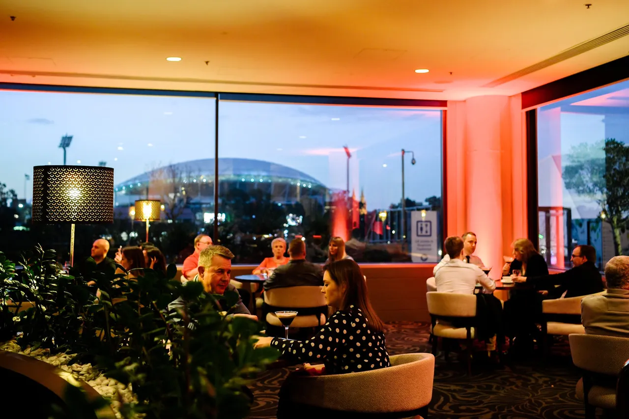 InterContinental Adelaide — rooms and atmosphere