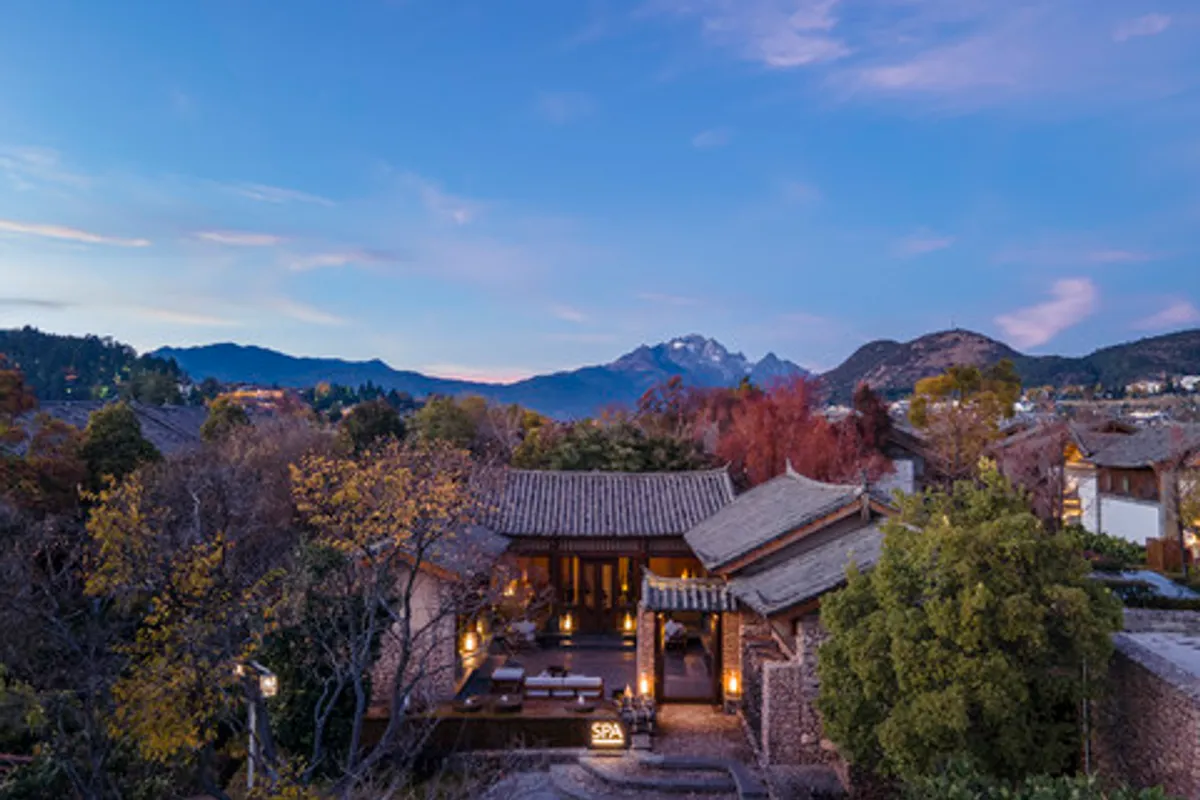 InterContinental Lijiang Ancient Town Resort — rooms and atmosphere