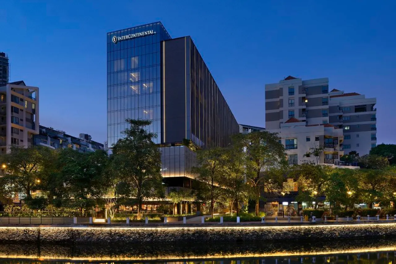 InterContinental Singapore Robertson Quay — rooms and atmosphere