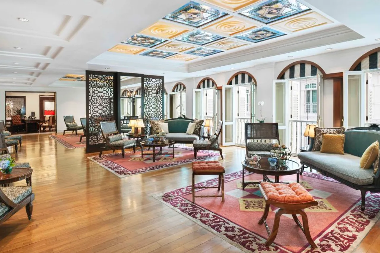 Frasers House, a Luxury Collection Hotel, Singapore — rooms and atmosphere