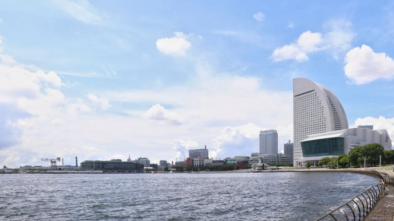 InterContinental Yokohama Grand by IHG — rooms and atmosphere
