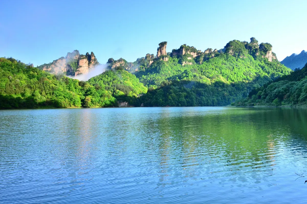 Interpersonal Boutique Hotel Zhangjiajie — rooms and atmosphere